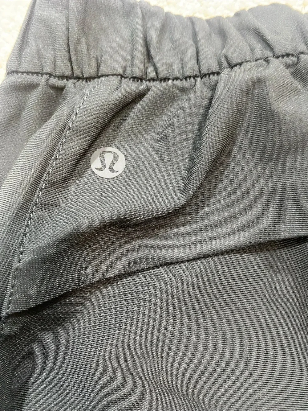 lululemon athletica Black Tailored Jogger Pants Size 28